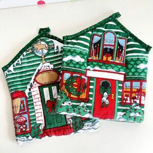 Quilted House Shaped Holiday Pot Holders by RD B&D - Set of 2